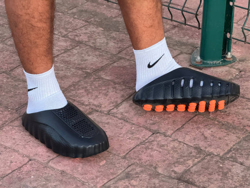 NIKE MINDE 001